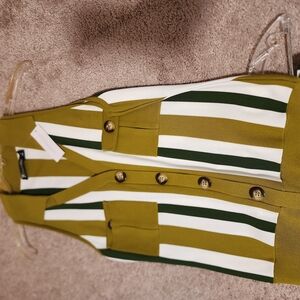 2 Pieces Matching SET.New York & Company Olive and White Knit Top and Skirt